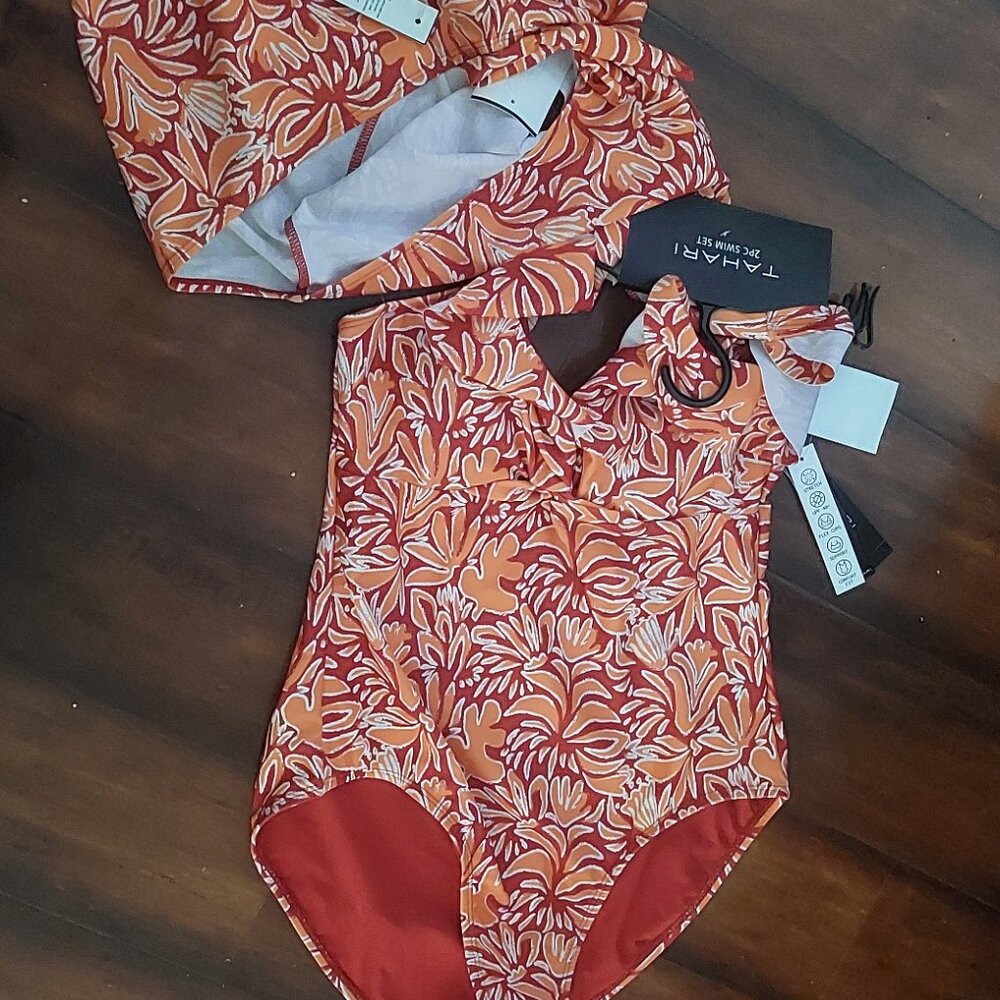 Womens one piece swimsuit  with a skirt coverup sz L New w T